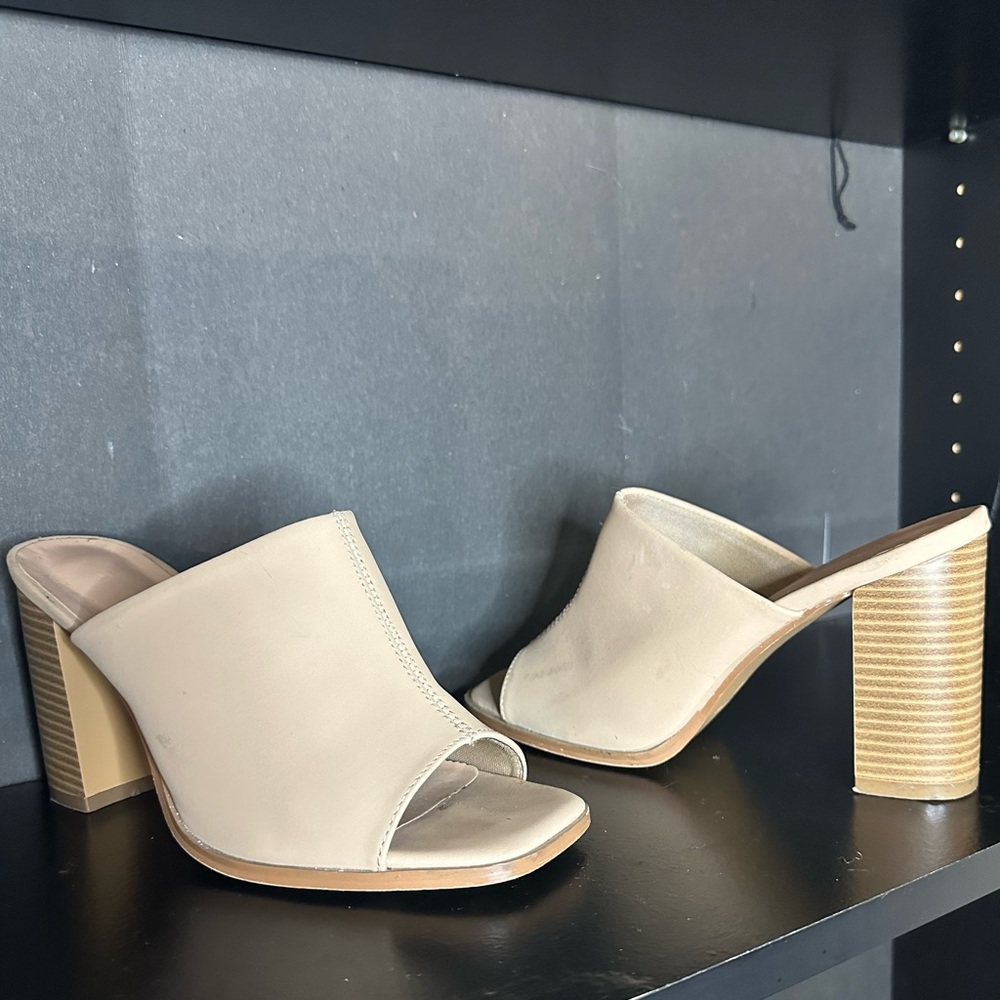 High Heels Size 7.5